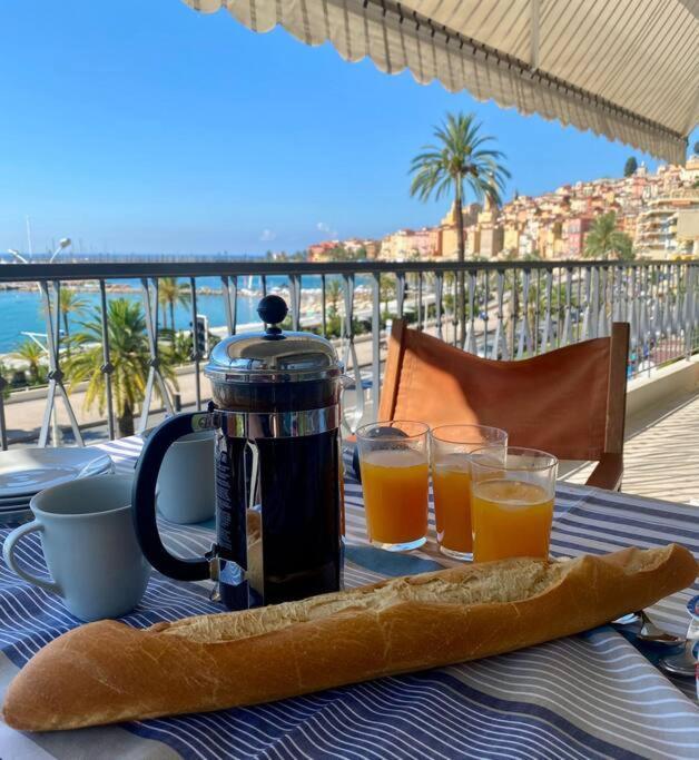 Le Garavan-Vue Mer-Plage-Clim-Terrasse 芒通 外观 照片